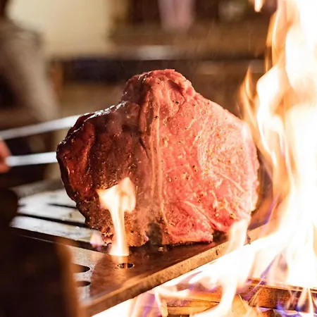 Al Fogolar & Osteria With Saunaland Otel Tolmezzo