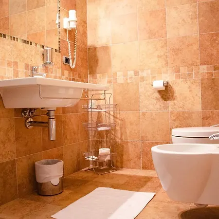 Otel Al Fogolar & Osteria With Saunaland