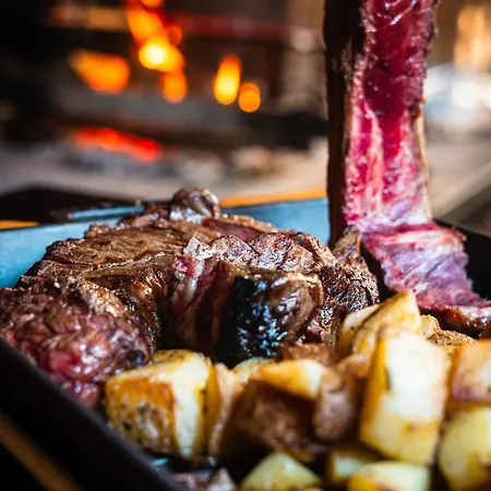 Al Fogolar & Osteria With Saunaland Otel 3*