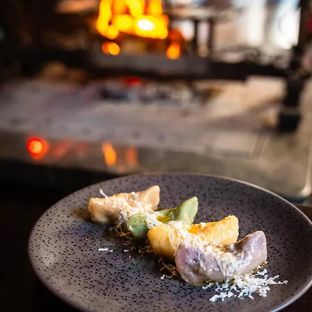 Al Fogolar & Osteria With Saunaland
