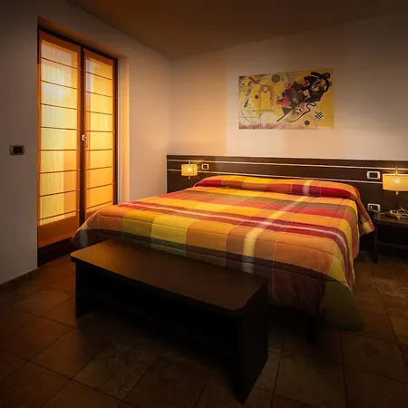 Al Fogolar & Osteria With Saunaland Otel Tolmezzo