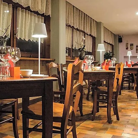 Al Fogolar Hotel 3*