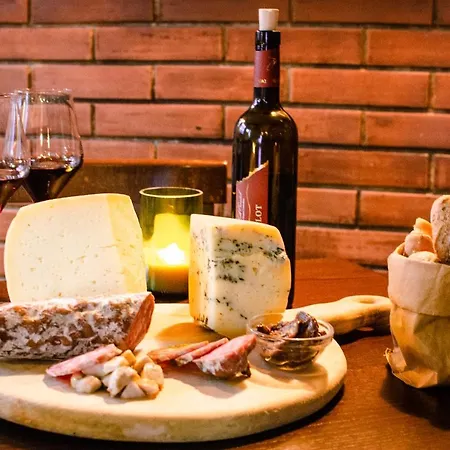 Al Fogolar & Osteria With Saunaland Tolmezzo